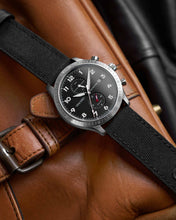 Load image into Gallery viewer, The Altitude - Silver/Black
